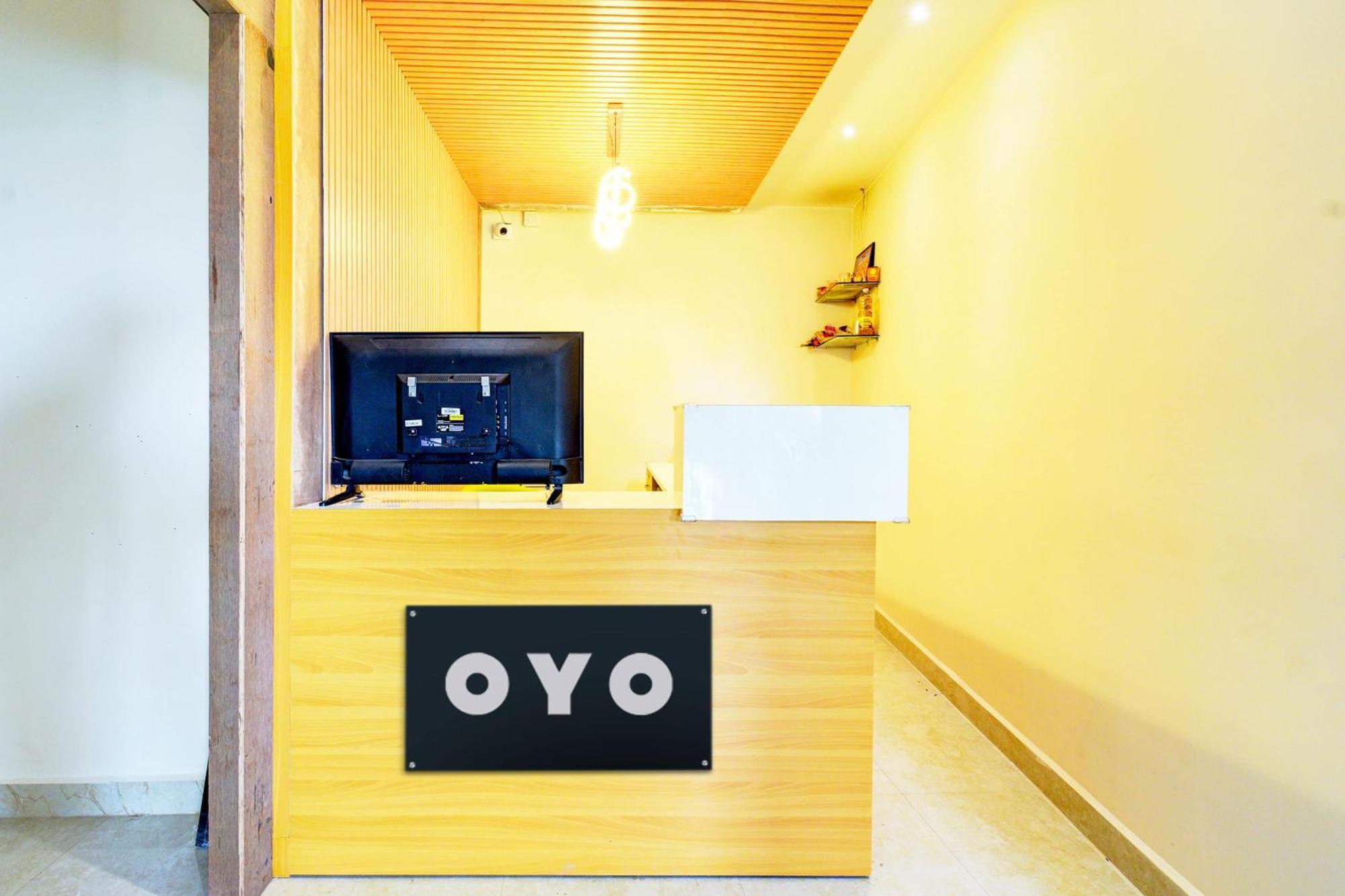 Hotel O Svs Suites Luxury Rooms Trimulgherry Exterior photo