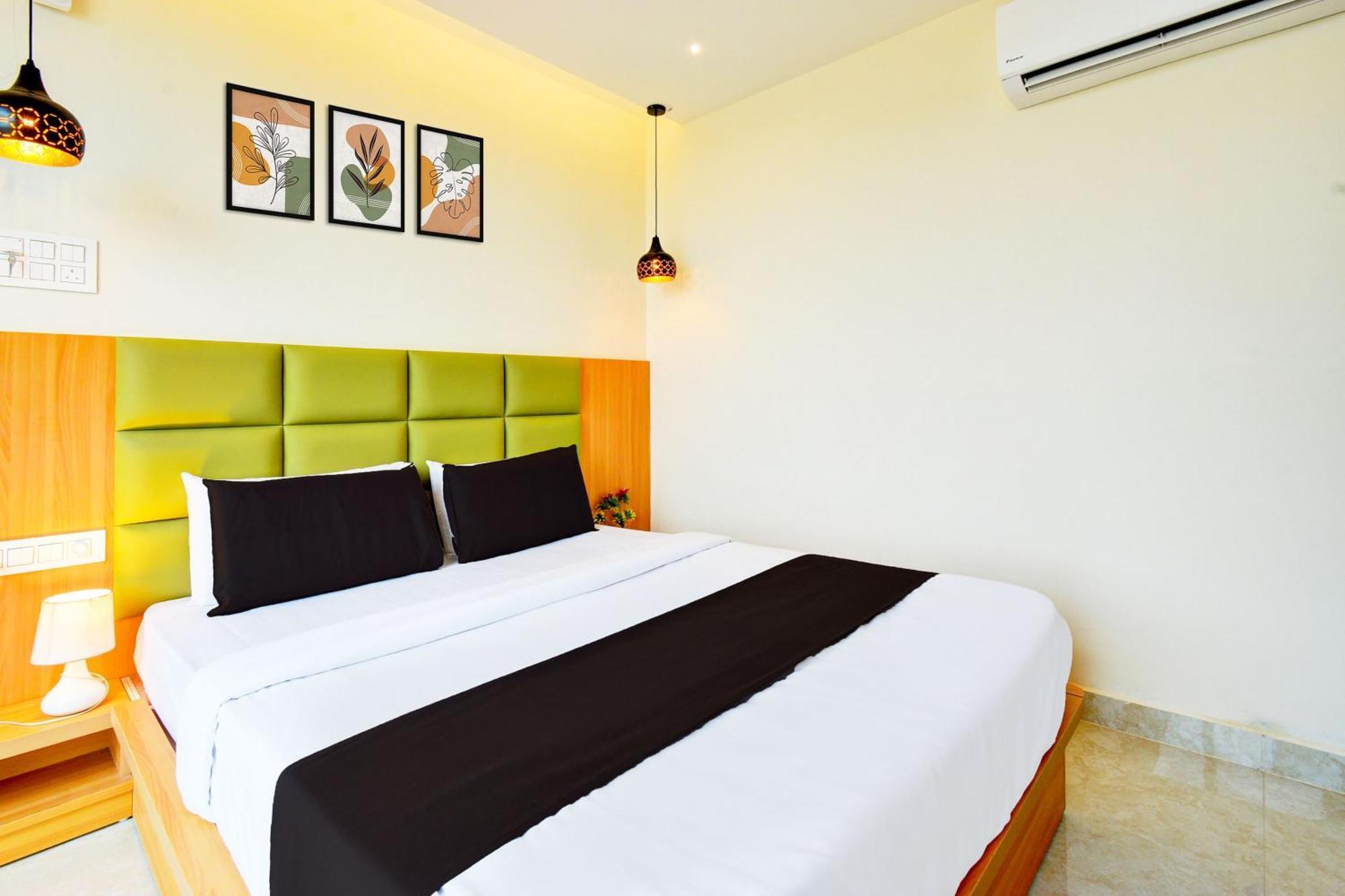 Hotel O Svs Suites Luxury Rooms Trimulgherry Exterior photo