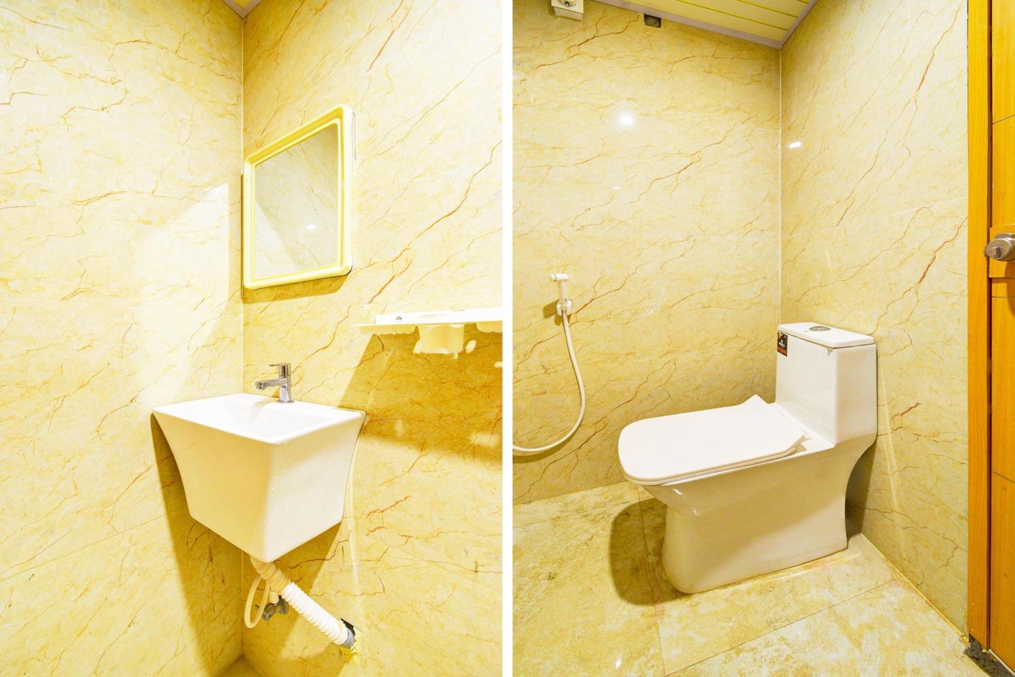 Hotel O Svs Suites Luxury Rooms Trimulgherry Exterior photo